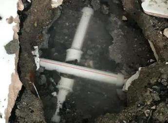 酒泉市阳台漏水维修公司为您分享楼上楼下漏水怎么处理